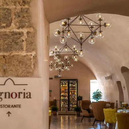 Nohasi Palace &