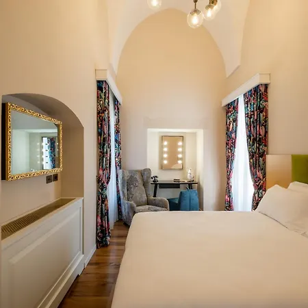 Nohasi Palace & 5*