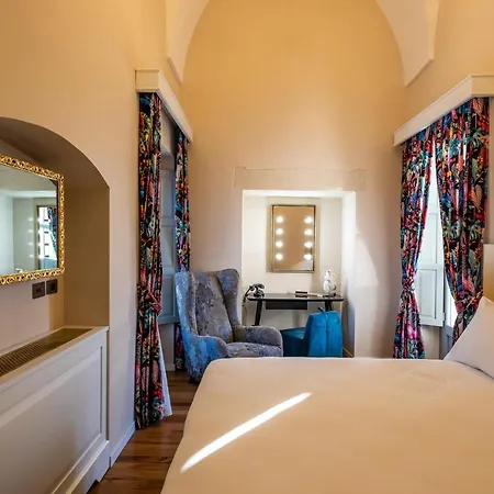 Nohasi Palace Lifestyle & Hotel Noha